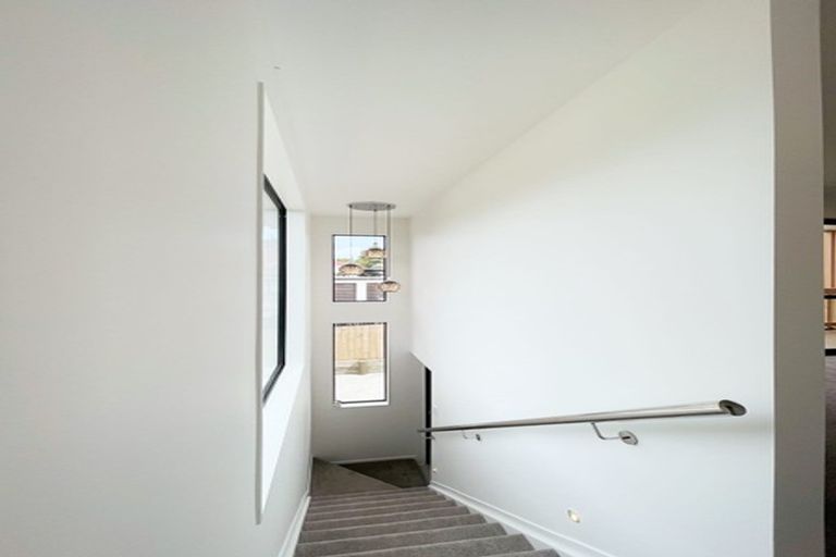 Photo of property in 29e Rata Street, New Lynn, Auckland, 0600