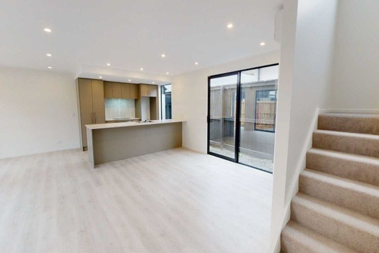 Photo of property in 2/143 Cranford Street, St Albans, Christchurch, 8014