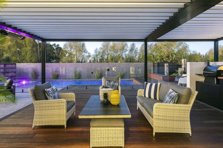 Photo of property in 1 Ashford Avenue, Prebbleton, 7604