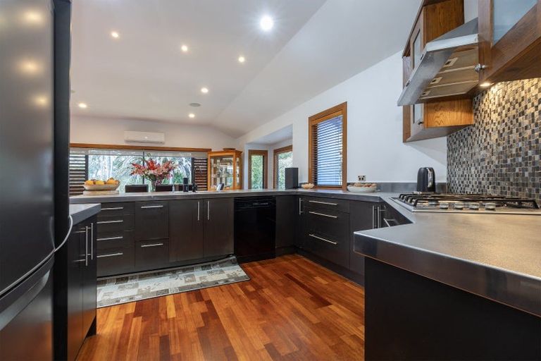 Photo of property in 368 Matua Road, Kumeu, 0891