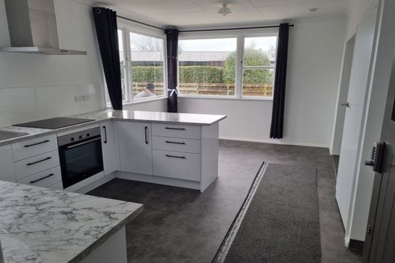 Photo of property in 9 Dampier Avenue, Awapuni, Palmerston North, 4412