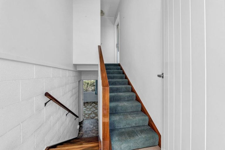 Photo of property in 15a Crownhill Street, Spotswood, New Plymouth, 4310