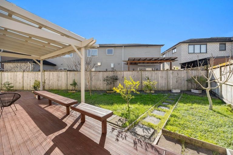 Photo of property in 5 Creggan Crescent, Flat Bush, Auckland, 2019