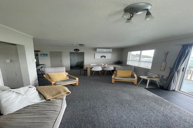 Photo of property in 4/5 Brighton Road, Waihi Beach, 3611