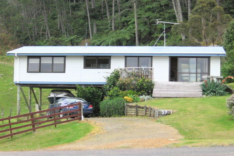 Photo of property in 97 Grange Road, Hahei, Whitianga, 3591