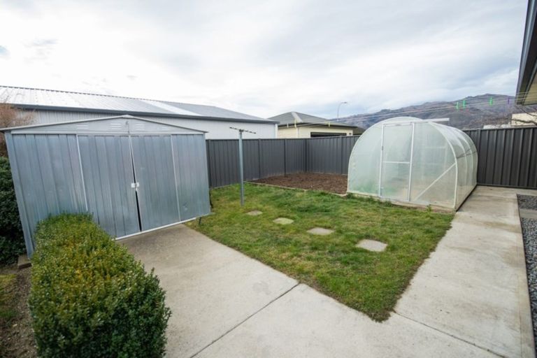 Photo of property in Cromwell Motels, 3 Gavan Street, Cromwell, 9310