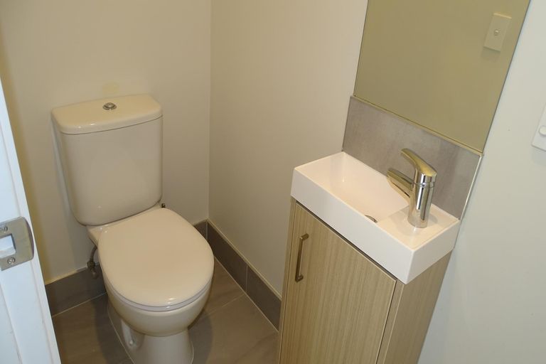 Photo of property in 28 Joseph Street, Flat Bush, Auckland, 2019