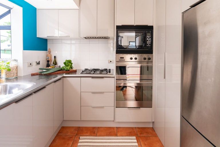 Photo of property in 5/96 Austin Street, Mount Victoria, Wellington, 6011