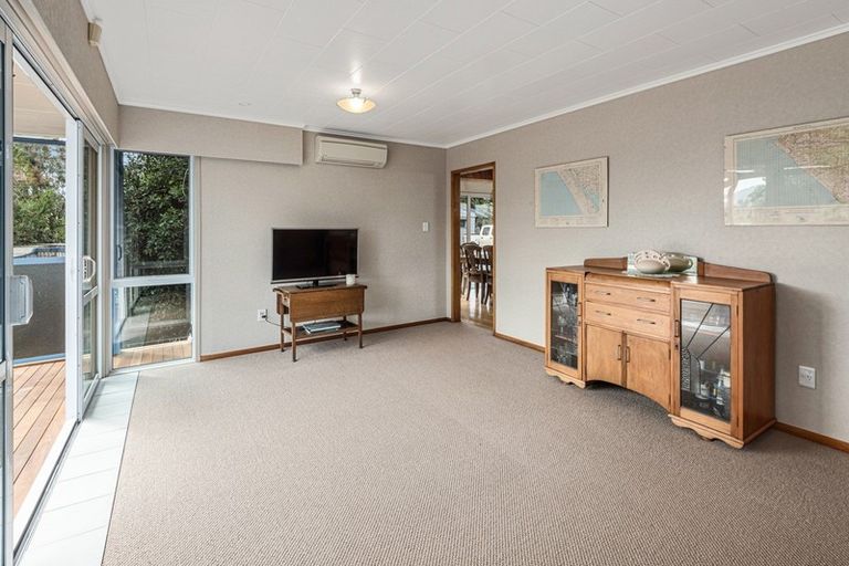 Photo of property in 62 Paramount Parade, Tikipunga, Whangarei, 0112