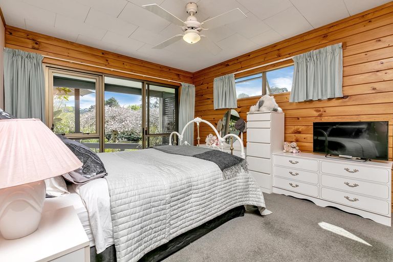 Photo of property in 23 Elliot Street, Riverhead, 0820