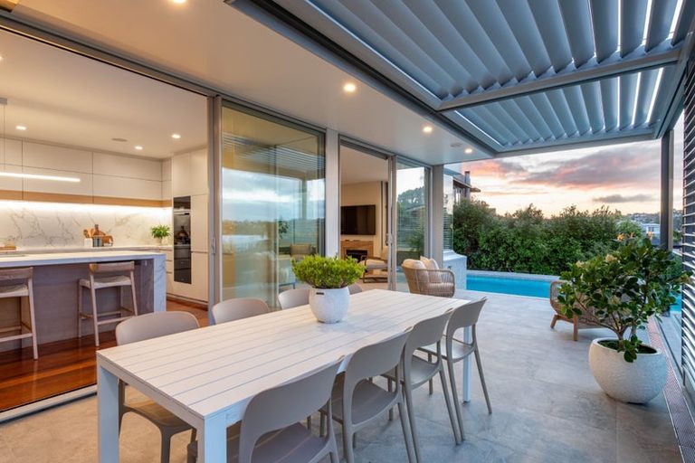 Photo of property in 3a Kowhai Road, Mairangi Bay, Auckland, 0630