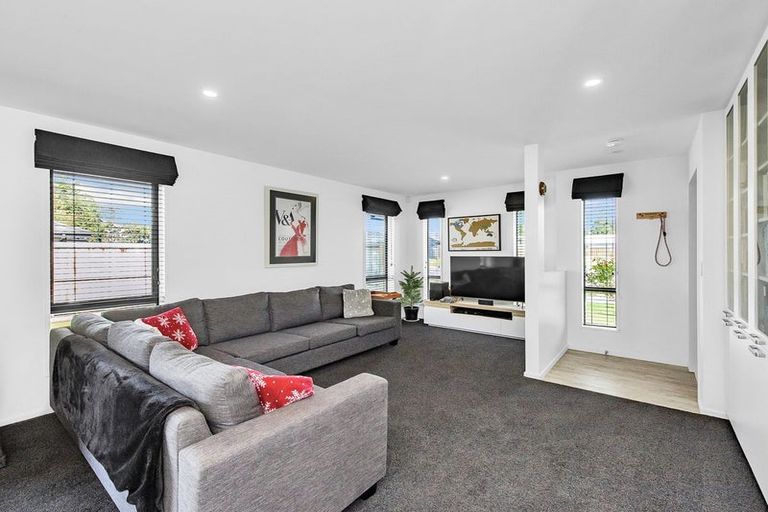 Photo of property in 9 Dynes Road, Rolleston, 7615