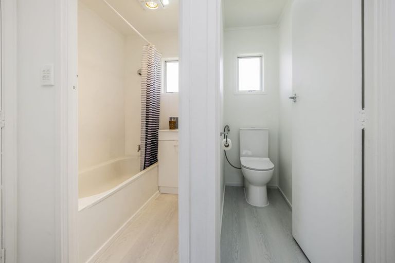Photo of property in 1/9 Sharland Avenue, Manurewa, Auckland, 2102