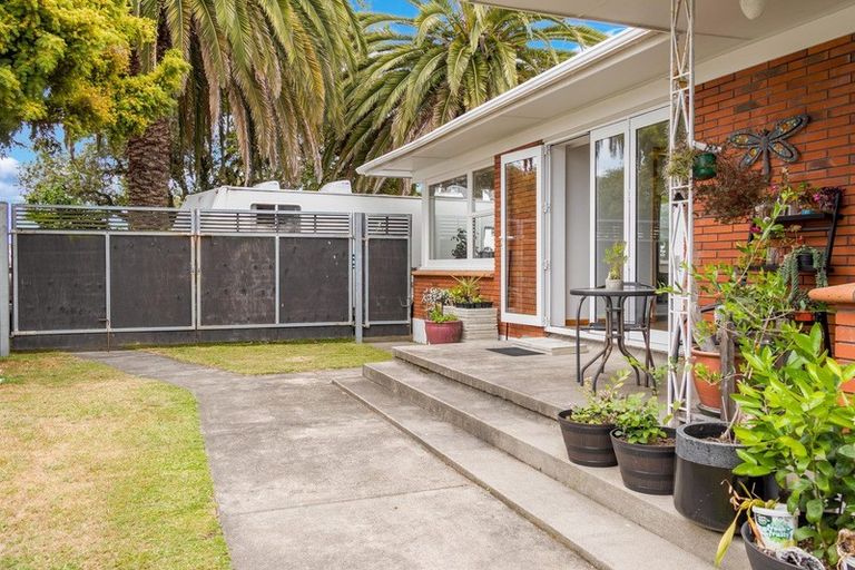Photo of property in 66 Landing Road, Whakatane, 3120