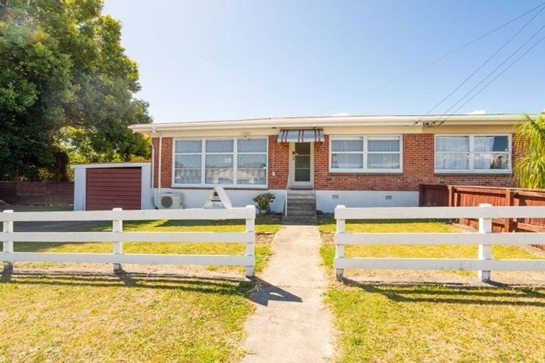 Photo of property in 6b Claymore Street, Manurewa, Auckland, 2102