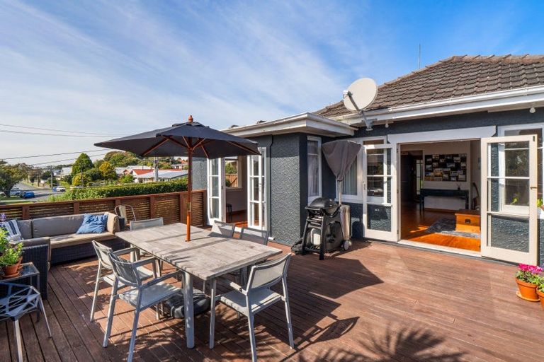 Photo of property in 14 Rimu Street, Strandon, New Plymouth, 4312