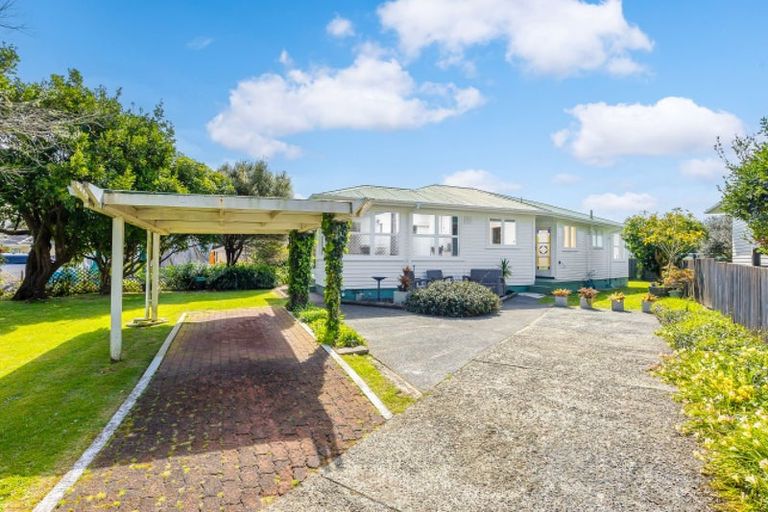 Photo of property in 67 Te Kanawa Crescent, Henderson, Auckland, 0610