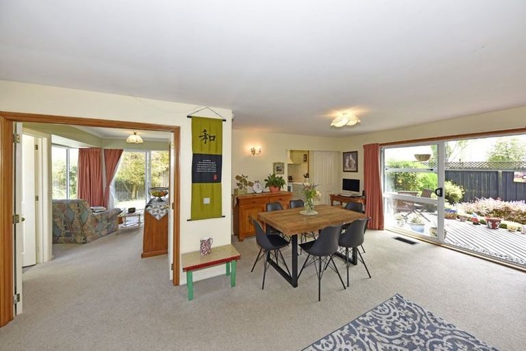 Photo of property in 2 Worsleys Road, Cracroft, Christchurch, 8025
