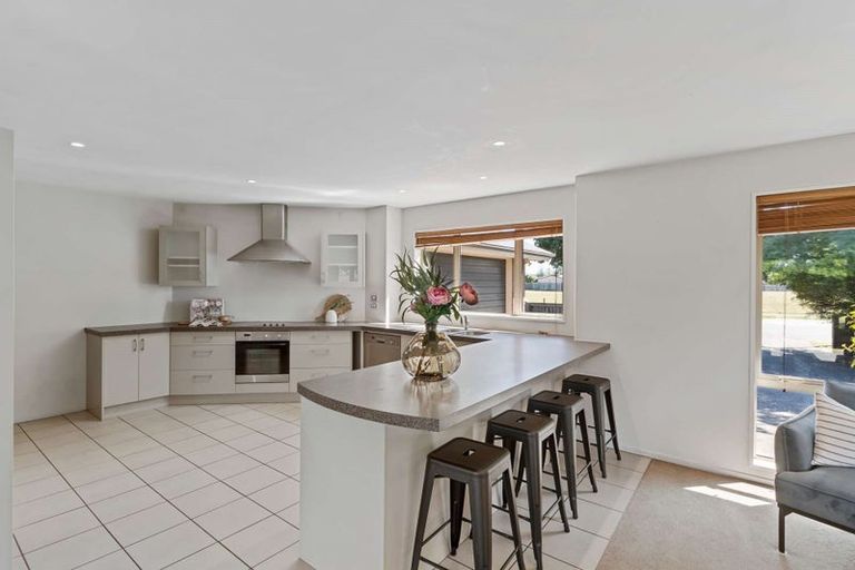 Photo of property in 51 Rolleston Drive, Rolleston, 7614