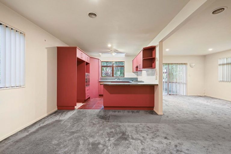Photo of property in 6 Cadman Court, Rototuna, Hamilton, 3210