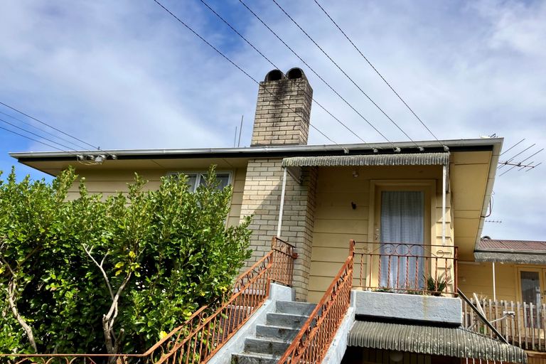 Photo of property in 3 Roose Avenue, Pukekohe, 2120