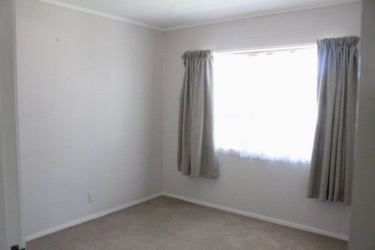 Photo of property in 30 Murvale Drive, Bucklands Beach, Auckland, 2014