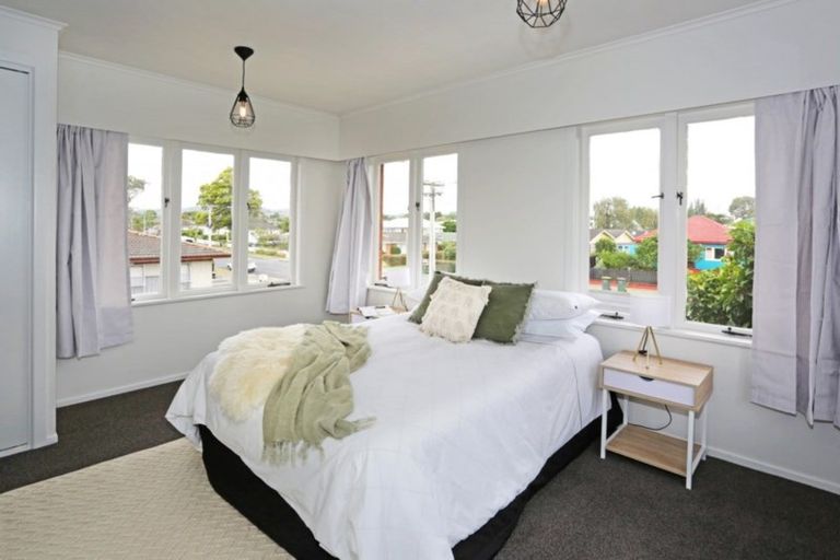 Photo of property in 4 Ingram Street, Papakura, 2110