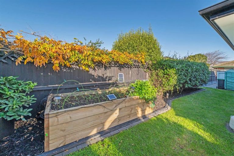 Photo of property in 1/11 Teal Close, Woolston, Christchurch, 8023