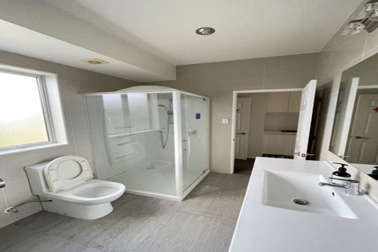 Photo of property in 26 Ayr Road, Pakuranga, Auckland, 2010
