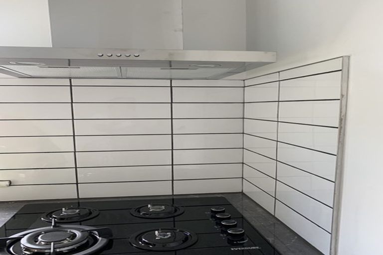 Photo of property in 200 Queens Drive, Lyall Bay, Wellington, 6022