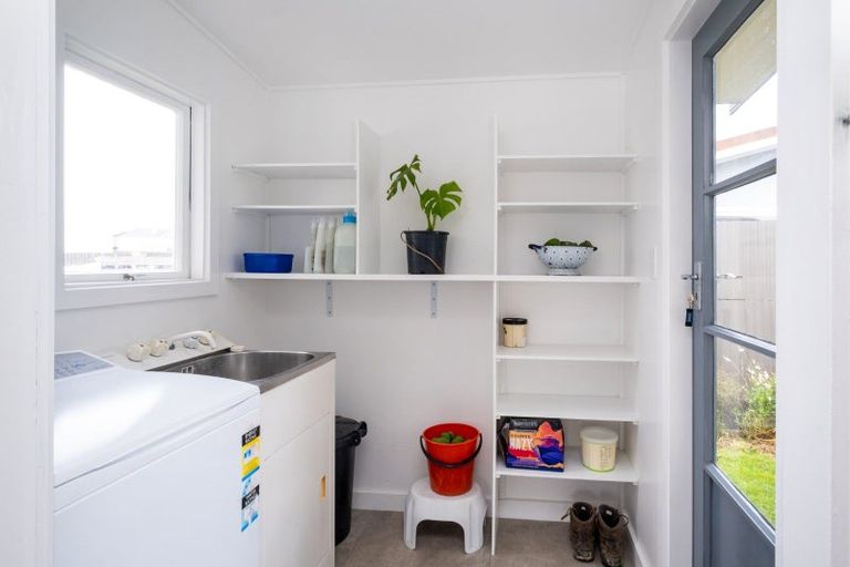 Photo of property in 7 Henley Crescent, Pirimai, Napier, 4112