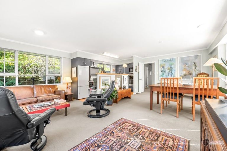 Photo of property in 82a Hautana Street, Woburn, Lower Hutt, 5010