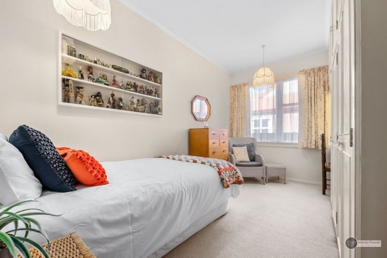 Photo of property in 30 Collingwood Street, Waterloo, Lower Hutt, 5011