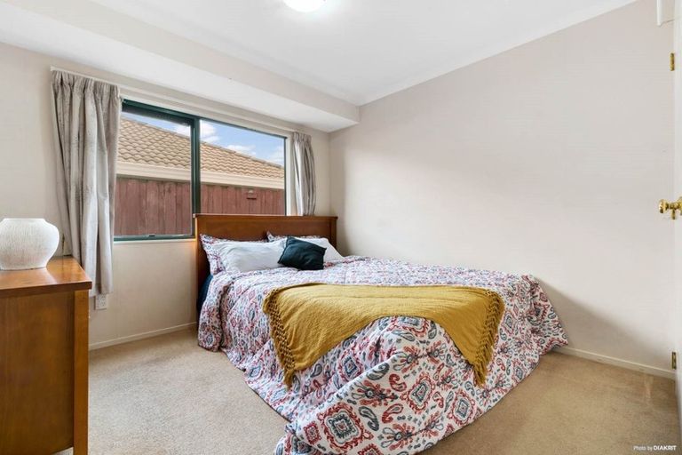 Photo of property in 6 Caldecote Place, Flat Bush, Auckland, 2019