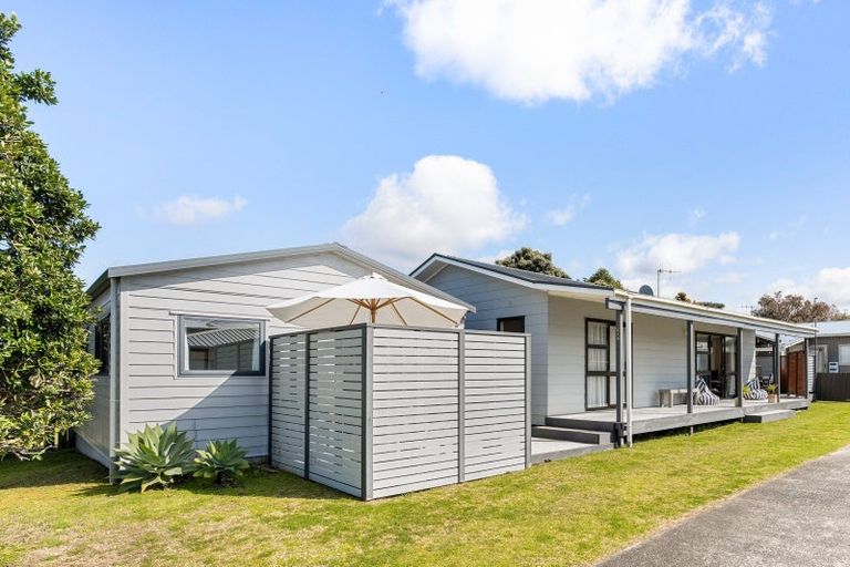 Photo of property in 215a Papanui Road, Whangamata, 3620