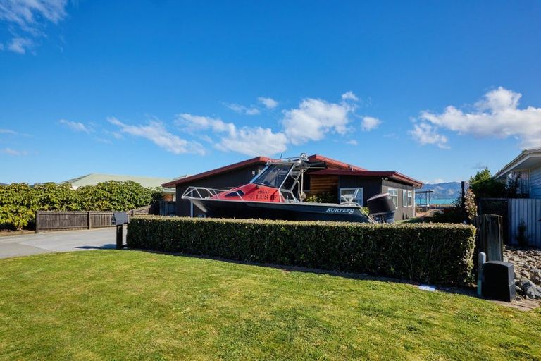 Photo of property in 51 Kotuku Road, South Bay, Kaikoura, 7300