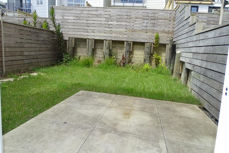 Photo of property in 28 Joseph Street, Flat Bush, Auckland, 2019