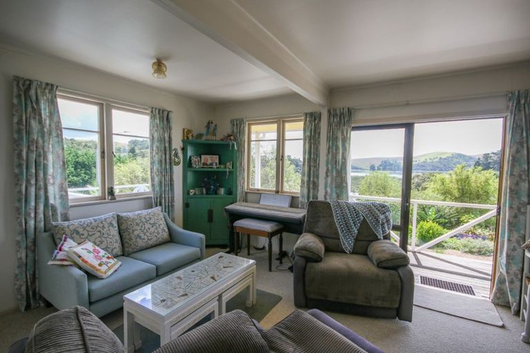Photo of property in 3 Heaths Way, Pahi, Paparoa, 0571