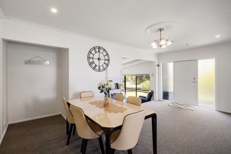 Photo of property in 6 Parkdale Place, Glenview, Hamilton, 3206