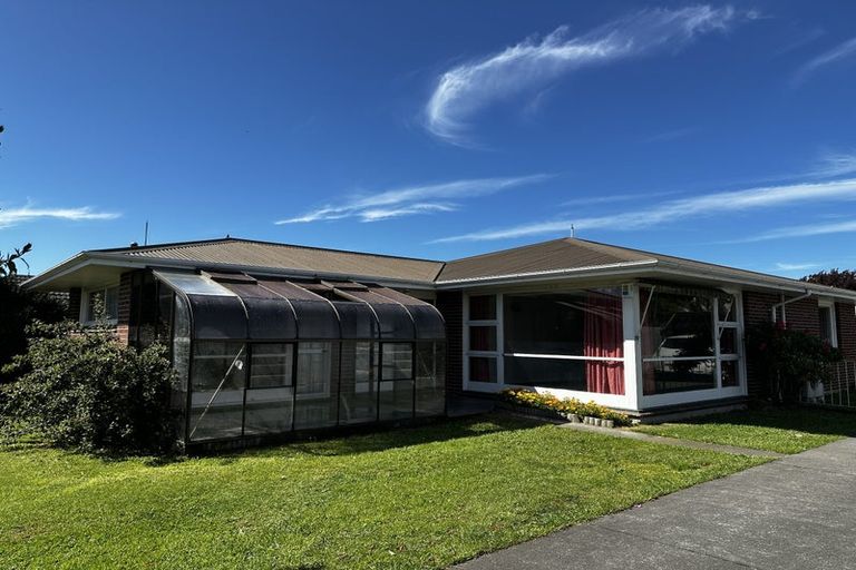 Photo of property in 32 Toorak Avenue, Avonhead, Christchurch, 8042