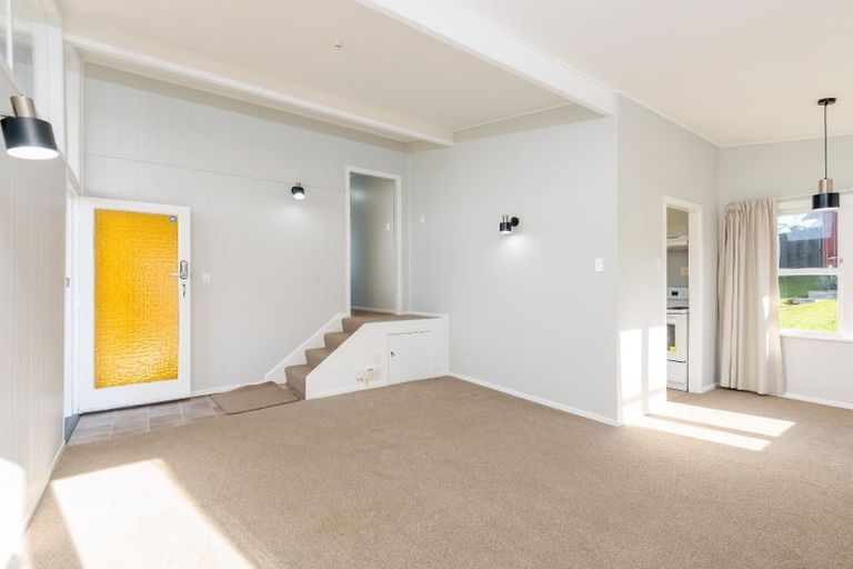 Photo of property in 22 Prisk Street, Melville, Hamilton, 3206