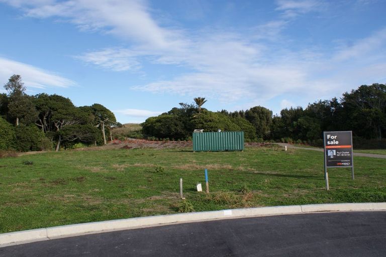 Photo of property in 9 Pihoihoi Close, Waikanae, 5036