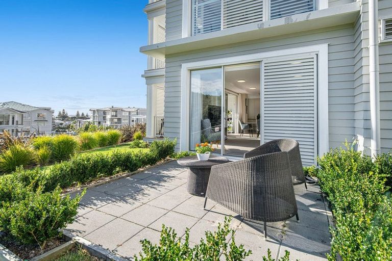 Photo of property in 152 Landmark Terrace, Orewa, 0931