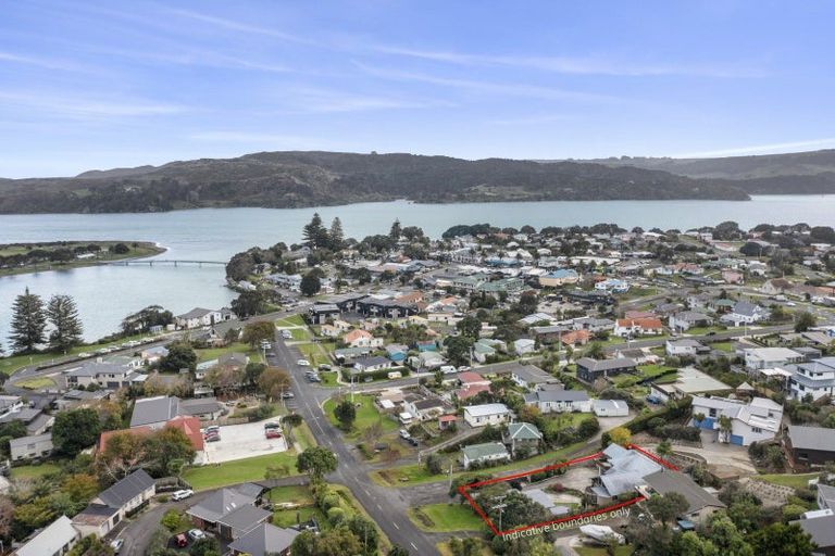 Photo of property in 24 Stewart Street, Raglan, 3225