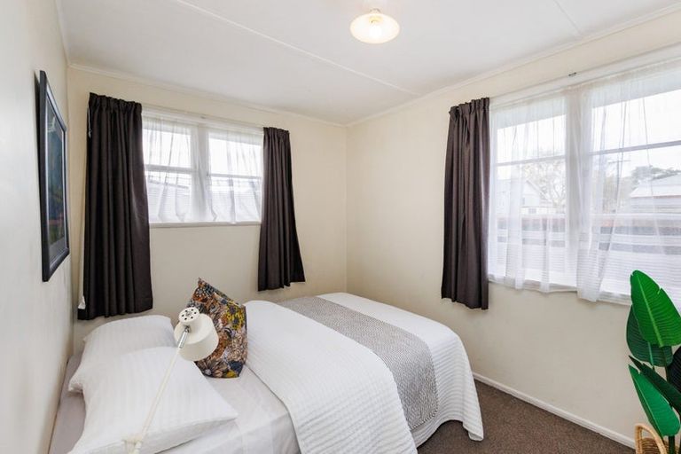 Photo of property in 28a Cambridge Street, Milson, Palmerston North, 4414