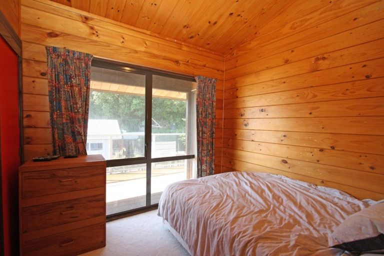 Photo of property in 9 Annandale Street, Lynmouth, New Plymouth, 4310