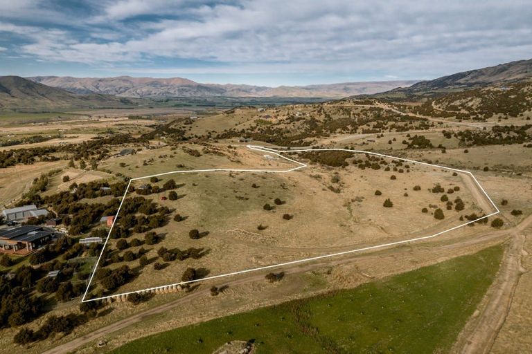 Photo of property in 242 Pukerangi Drive, Queensberry, Cromwell, 9383