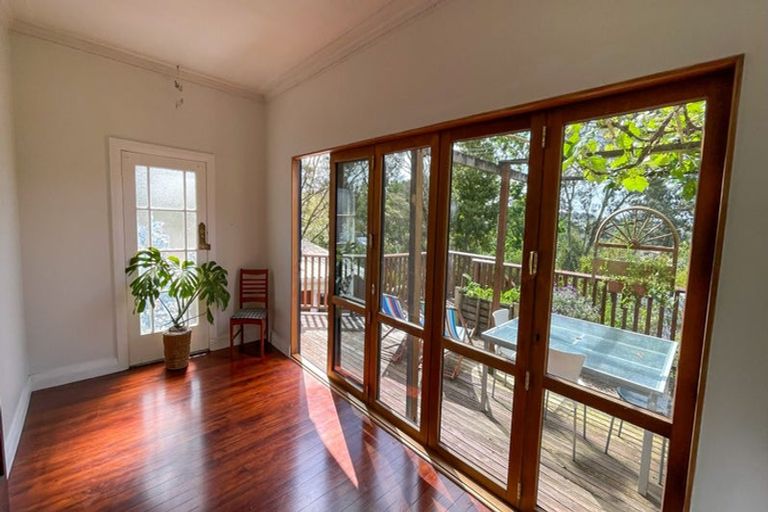 Photo of property in 87d Kaurilands Road, Titirangi, Auckland, 0604