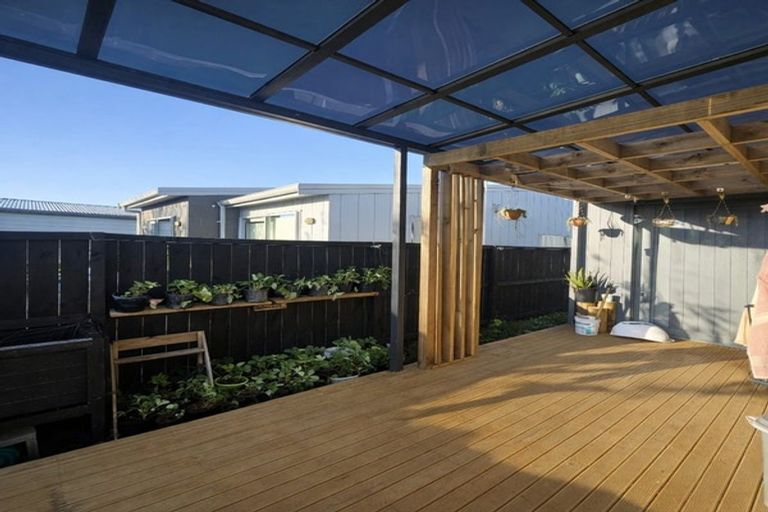 Photo of property in 19 Fredrick Hanson Road, Papakura, 2110