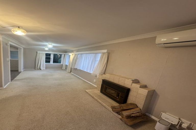 Photo of property in 32 Maymorn Road, Te Marua, Upper Hutt, 5018